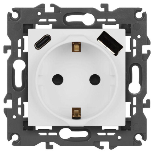 Розетка Elegance 14-4108-01М 16A 250В 2P+E защ. шторки с USB type-A+C 3А 5В матов. бел. Эра Б0067710