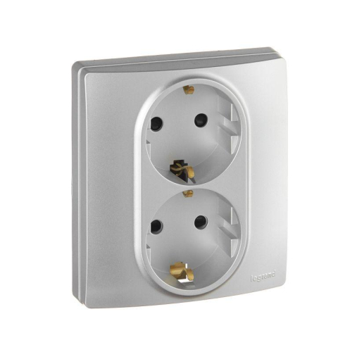 Розетка 2-м СП Etika 16А IP31 250В 2х2P+E с заземл. защ. шторки немецк. стандарт безвинт. клеммы алюм. IEK 672433