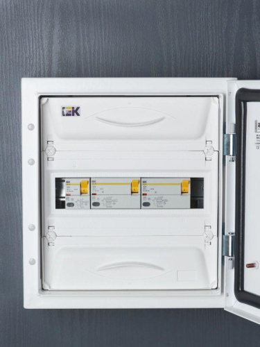 Выключатель дифференциального тока (УЗО) 4п 32А 100мА тип AC ВД1-63S KARAT IEK MDV12-4-032-100