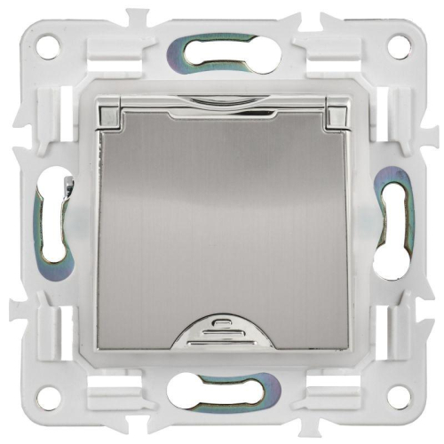 Розетка 1-м SKANDY 16А IP44 с заземл. защ. шторки с крышкой SK-R11N никель IEK SK-R16-16-44-K50