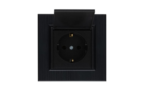 Розетка 1-м с крышкой Karea LINE STAR с заземл. чер. Makel 86054029