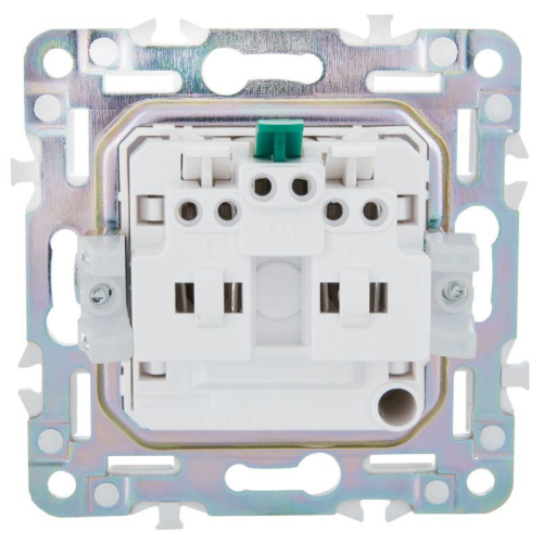 Розетка SKANDY 16А с заземл. защ. шторки безвинт. крепл. SK-R06T титан IEK SK-R14-16-1-K48