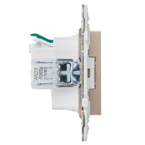 Розетка SKANDY 16А с заземл. защ. шторки безвинт. крепл. SK-R06Sa песочн. IEK SK-R14-16-1-K98