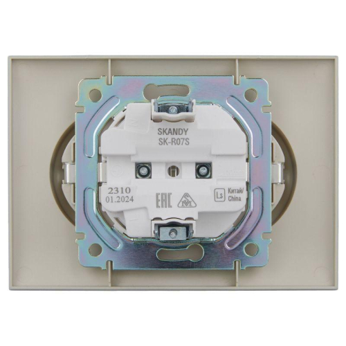 Розетка 2-м SKANDY 16А с заземл. защ. шторки в сборе SK-R07S серебр. IEK SK-R24-16-K23-F