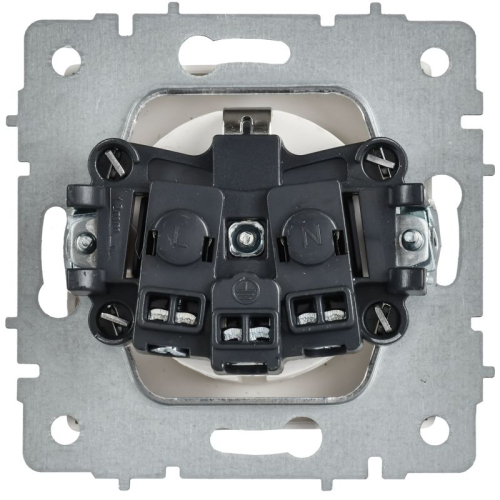 Розетка BRITE РС11-1-0-БрАБ 16А с заземл. без защ. шторок механизм арктич. бел. IEK BR-R11-16-K91