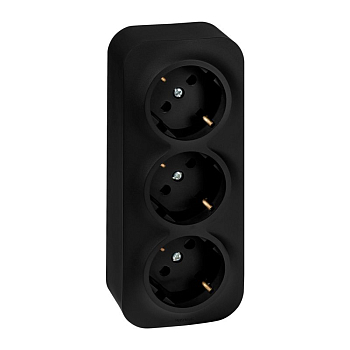 Розетка 3-м ОП Quteo 16А IP20 250В 3х2P+E с заземл. защ. шторки черн. матов. IEK 782473