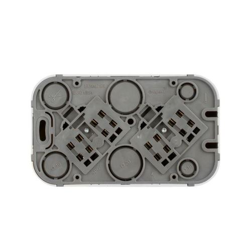 Розетка 2-м ОП Quteo 16А IP20 250В 2х2P без заземл. без защ. шторок бел. IEK 782231