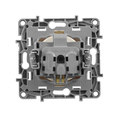 Розетка 1-м СП Etika 16А IP31 250В 2P+E с заземл. защ. шторки немецк. стандарт винтов. клеммы механизм сл. кость IEK 672322