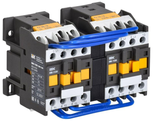 Контактор КМИ-11230 реверс 12А 230В/АС3 2НО KARAT IEK KKM13-012-230-20-1