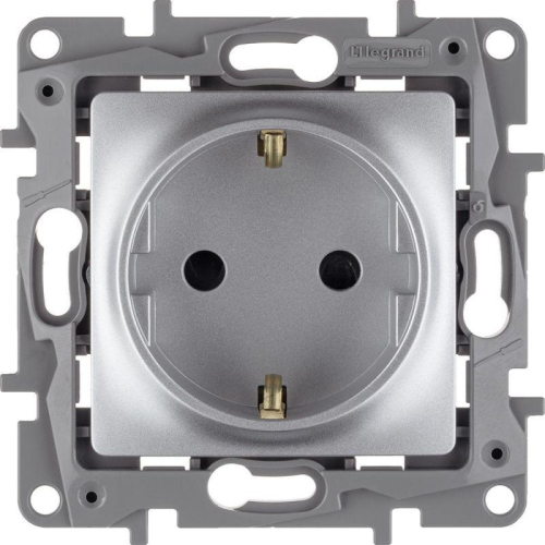 Розетка 1-м СП Etika 16А IP31 250В 2P+E с заземл. защ. шторки немецк. стандарт винтов. клеммы механизм алюм. IEK 672422