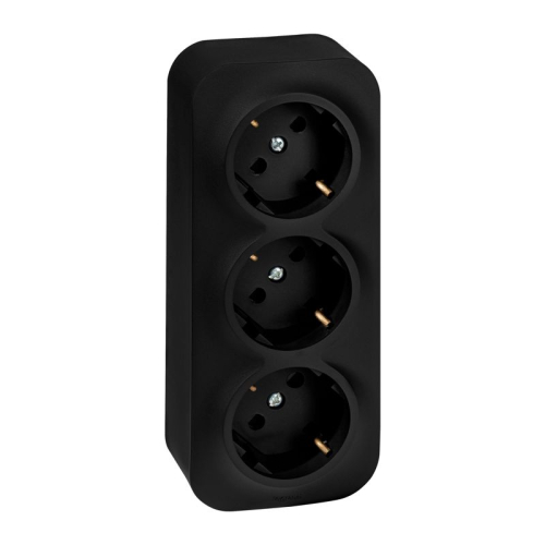 Розетка 3-м ОП Quteo 16А IP20 250В 3х2P+E с заземл. защ. шторки черн. матов. IEK 782473