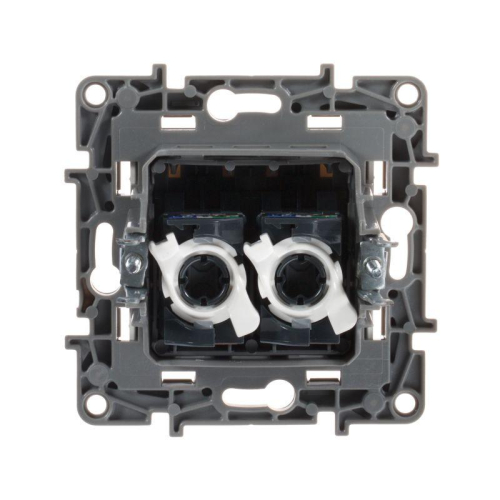 Розетка компьютерная 2-м СП Etika RJ45 кат.5E UTP механизм бел. IEK 672255