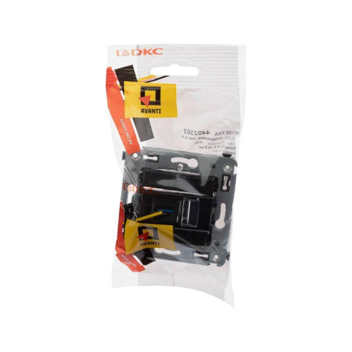 Розетка USB 3.0 1-м СП Avanti "Черный квадрат" тип А-А DKC 4402303