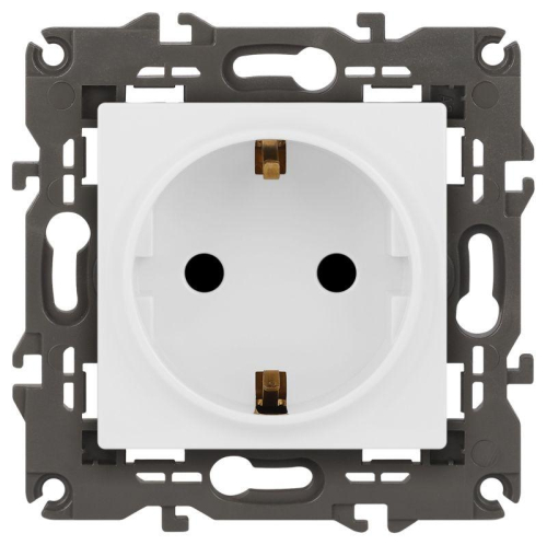 Розетка Elegance 14-2102-01М 16А 250В 2P+E Schuko защ. шторки матов. бел. Эра Б0065804