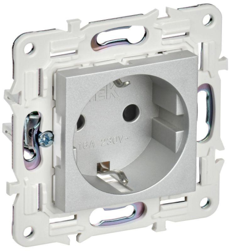 Розетка SKANDY 16А с заземл. защ. шторки безвинт. крепл. SK-R06S серебр. IEK SK-R14-16-1-K23