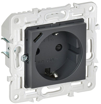 Розетка SKANDY 18Вт 16А с заземл. защ. шторки с USB C SK-R17T титан IEK SK-R14-16-U14-018-K48