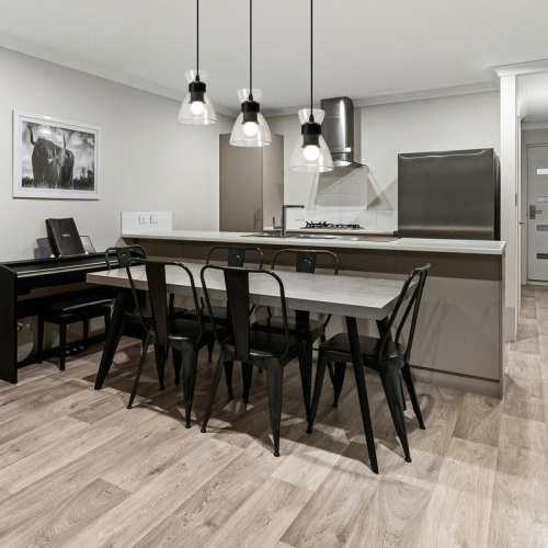 Светильник Topi 40Вт E27х3 IP20 подвесной Freya FR5503PL-03B