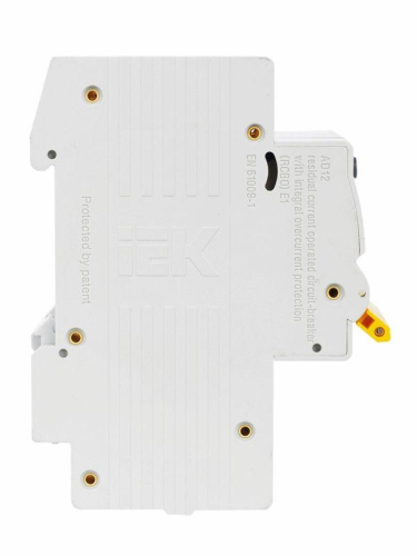 Выключатель автоматический дифференциального тока 2п C 40А 300мА тип AC 4.5кА АД-12 KARAT IEK MAD10-2-040-C-300