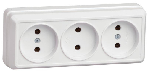 Розетка 3-м ОП Октава 10А IP20 без заземл. бел. GENERICA ERO30-K01-10-DC
