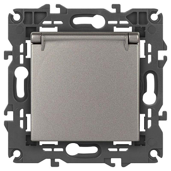 Розетка Elegance 14-2103-16 16А 250В 2P+E Schuko защ. шторки с крышкой титан Эра Б0065811
