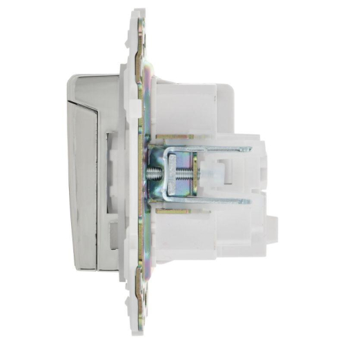 Розетка 1-м SKANDY 16А IP44 с заземл. защ. шторки с крышкой SK-R11N никель IEK SK-R16-16-44-K50