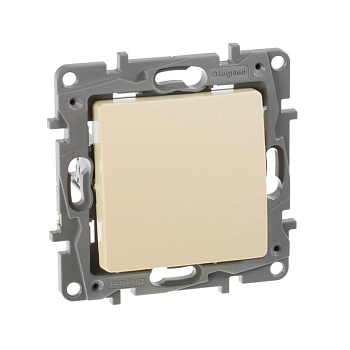 Выключатель 1-кл. СП Etika 10А IP20 250В 10AX безвинтов. зажимы механизм сл. кость IEK 672301