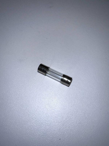 Предохранитель для выносного блока управления АВР DEKraft 42087DEK