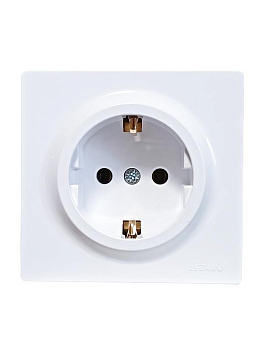 Розетка 1-м ОП LETO с заземл. ПБТ бел. LEZARD 752-0200-122B