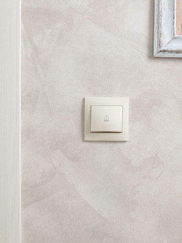 Выключатель кнопочный 1-кл. СП Кварта 10А IP20 ВСк10-1-0-ККм крем. GENERICA EVK13-K33-10-DM