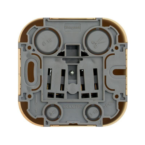 Розетка 1-м ОП Quteo 16А IP20 2P без заземл. без защ. шторок дерево IEK 782270