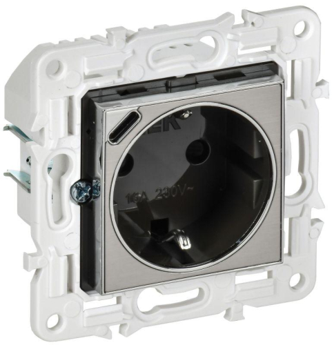 Розетка SKANDY 18Вт 16А с заземл. защ. шторки с USB C SK-R17N никель IEK SK-R14-16-U14-018-K50