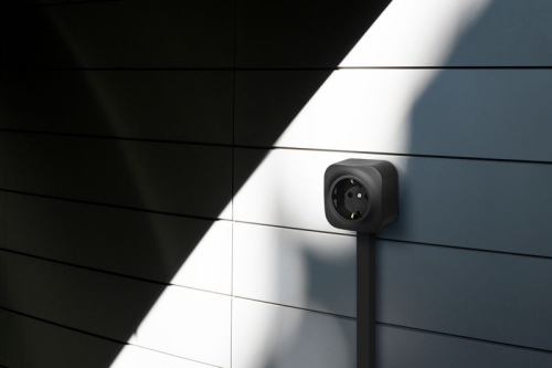 Розетка 1-м ОП Quteo 16А IP20 2P+E с заземл. без защ. шторок черн. матов. IEK 782472