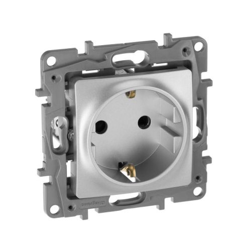 Розетка 1-м СП Etika 16А IP31 250В 2P+E с заземл. защ. шторки немецк. стандарт винтов. клеммы механизм алюм. IEK 672422