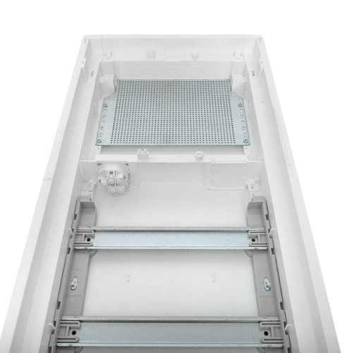 Щит комбинированный встраив. Nova 3 DIN-рейки + 1 монтаж. плата 5 габарит IP41 с метал. перфорированной дверью EKF Proxima nv-cb-pmd-3+1